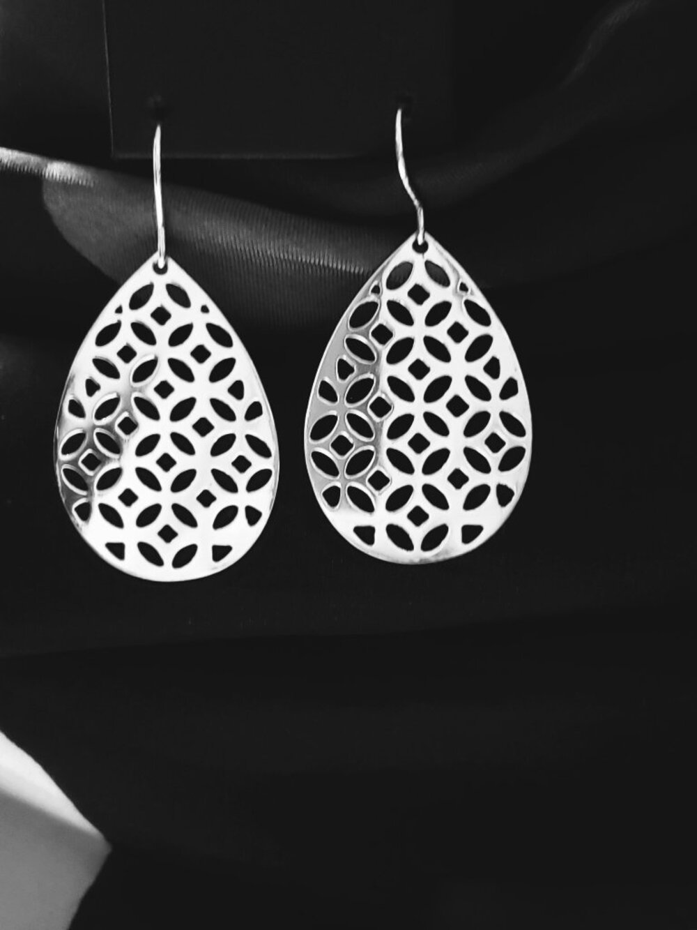 NWOT JCM 925 Sterling Silver Lacy Filigree Teardrop Earrings